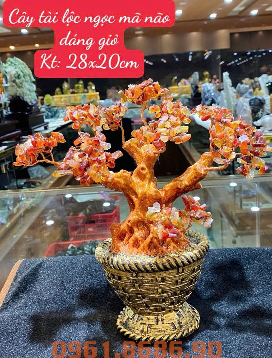 Cây đá phong thủy mã não